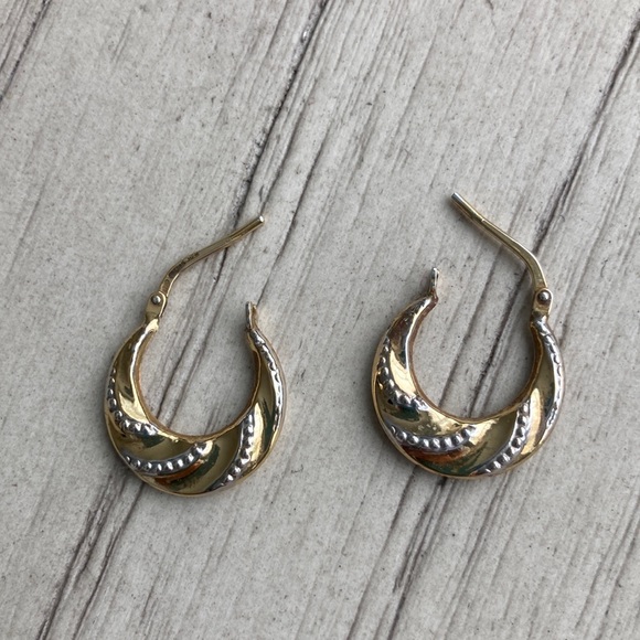 Gold over sterling hoop earrings - Picture 1 of 6